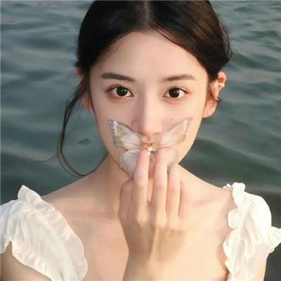 爬墙新娘年十八。